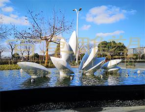 《白色水景》不銹鋼房地產雕塑